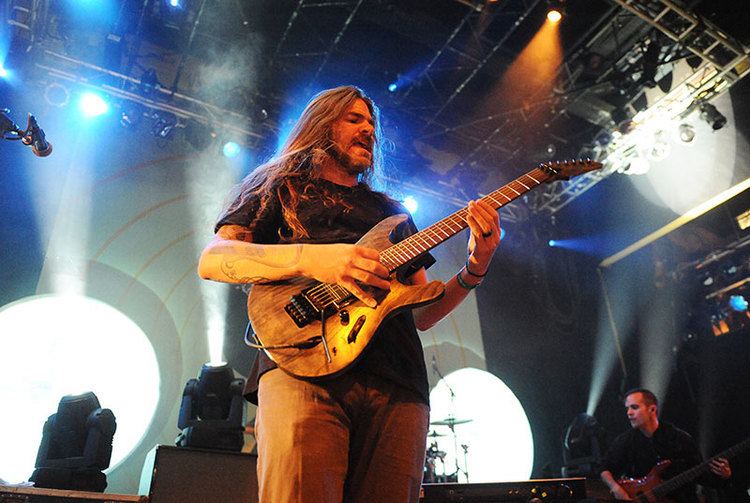 Paul Waggoner Paul Waggoner Between The Buried And Me Ibanez guitars