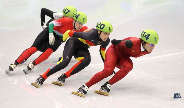 Paula Bzura Erika Huszar and Paula Bzura Photos Photos Short Track Speed