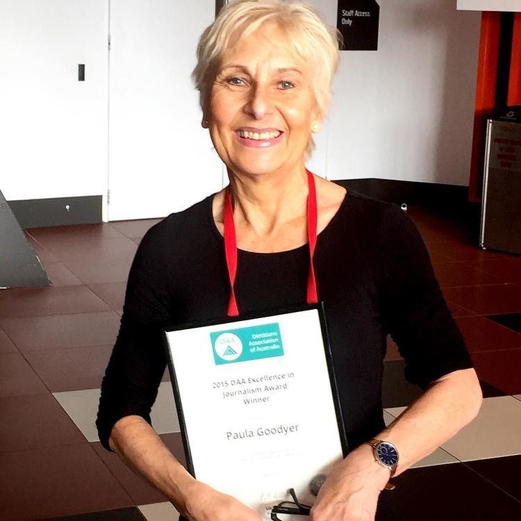 Paula Goodyer Paula Goodyer again with her award from DAA for Excellence in