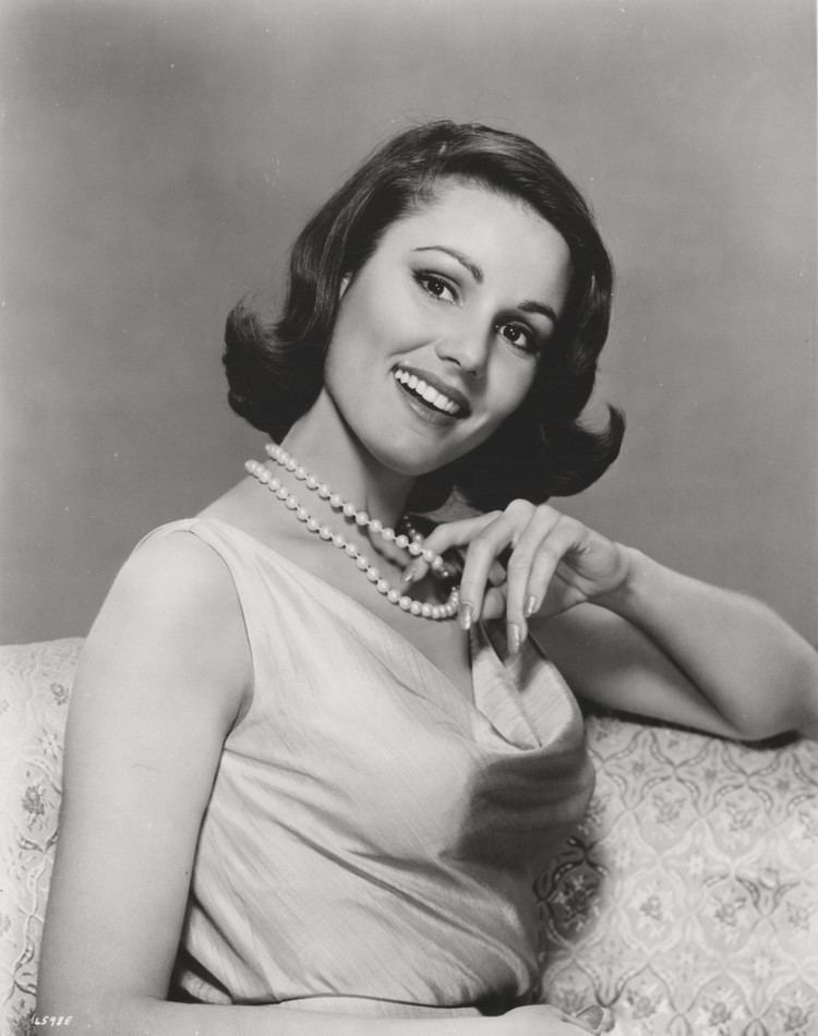 Pictures of paula prentiss