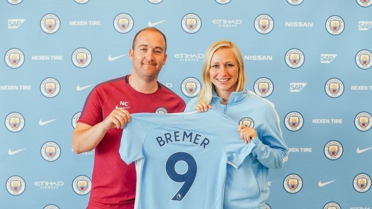 Pauline Bremer City sign Pauline Bremer Manchester City FC