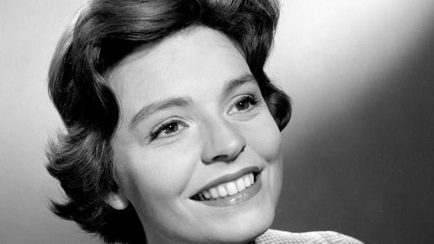 Pauline Yates TV actress Pauline Yates dies at 85 BelfastTelegraphcouk