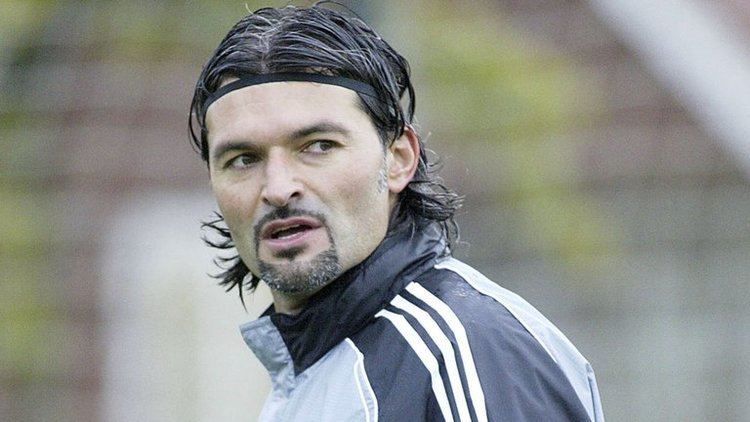 Pavel Srníček Tributes pour in for former Newcastle United goalkeeper Pavel