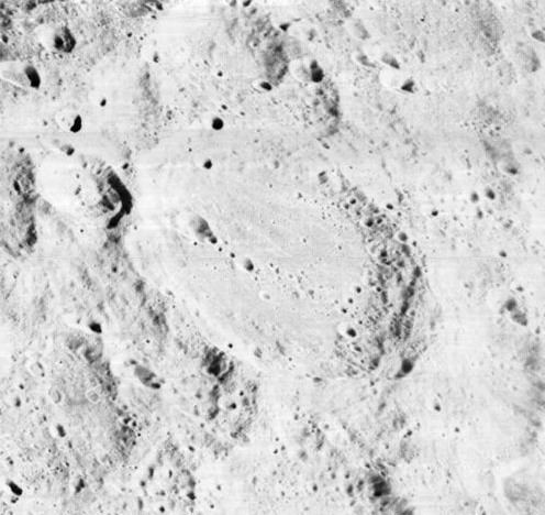 Pavlov (crater)