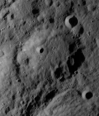 Pawsey (crater)