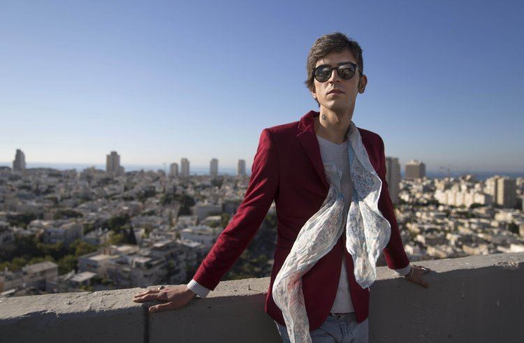 Payam Feili Payam Feili Gay Iranian Poet Takes Refuge in Israel Timecom
