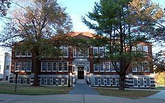 Peabody Hall (University of Arkansas) httpsuploadwikimediaorgwikipediacommonsthu