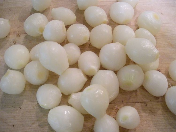 Pearl onion Kitchen Tip Peeling Pearl Onions Cooking Light