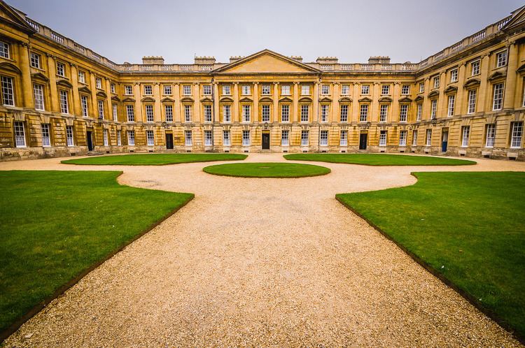 Peckwater Quadrangle Peckwater Quadrangle The immaculately manicured lawns of P Flickr