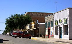 Pecos, Texas httpsuploadwikimediaorgwikipediacommonsthu