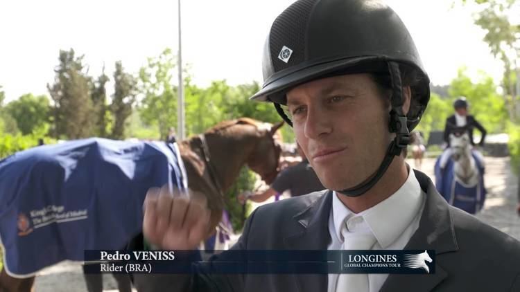 Pedro Veniss Pedro Veniss takes the win in the CSI5 King39s College Trophy YouTube