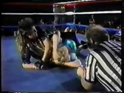 Peggy Lee Leather POWW Wrestling Peggy Lee Leather vs Danya YouTube