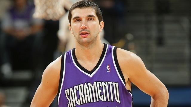 Peja Stojaković Stojakovic Deserves to Have Jersey Retired by Sacramento Kings