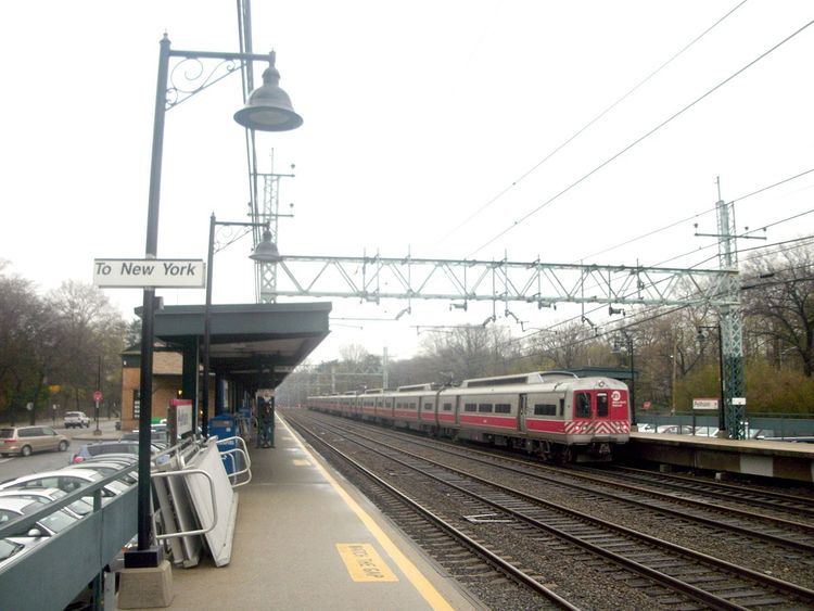 Pelham (Metro-North station)