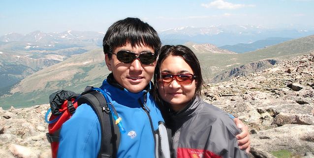 Pem Dorjee Sherpa First couple to be married on top of Mt Everest