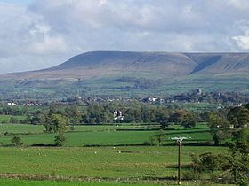 Pendle Hill httpsuploadwikimediaorgwikipediacommonsthu