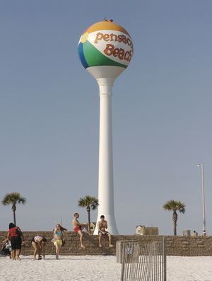 Pensacola Beach Water Tower wwwpensapediacommediawikiimagesthumbcc3Bea