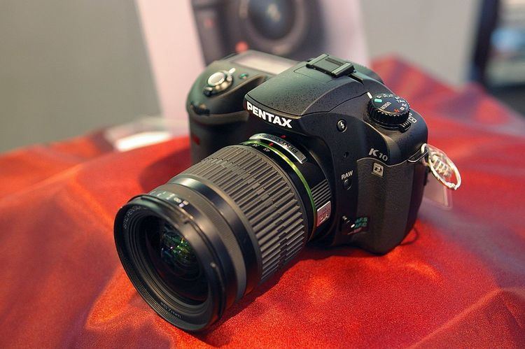 Pentax DA 16-45mm lens
