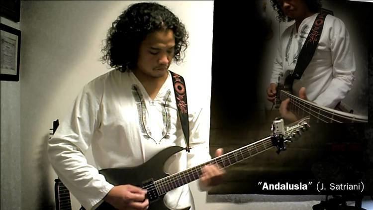 Perfecto de Castro PERFECTO DE CASTRO jams on ANDALUSIA by Joe Satriani YouTube