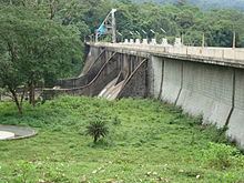 Peringalkuthu Dam httpsuploadwikimediaorgwikipediacommonsthu