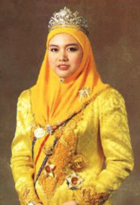 Permaisuri Siti Aishah Abdul Rahman uncleseekers Permaisuri Siti Aishah Part 2