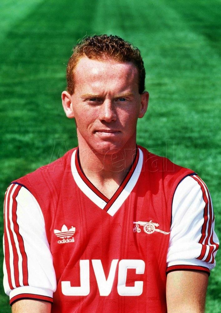 Perry Groves Interview with Arsenal Icon Perry Groves V2 Football Podcast