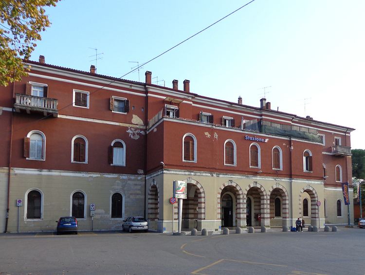 Peschiera del Garda railway station
