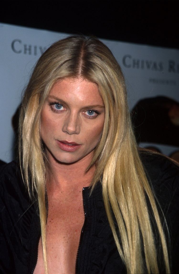 Peta Wilson wwwtheplace2ruarchivepetawilsonimgpetawils