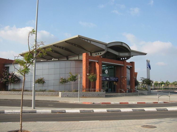 Petah Tikva Kiryat Aryeh Railway Station