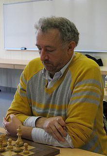Petar Popović (chess player) httpsuploadwikimediaorgwikipediacommonsthu