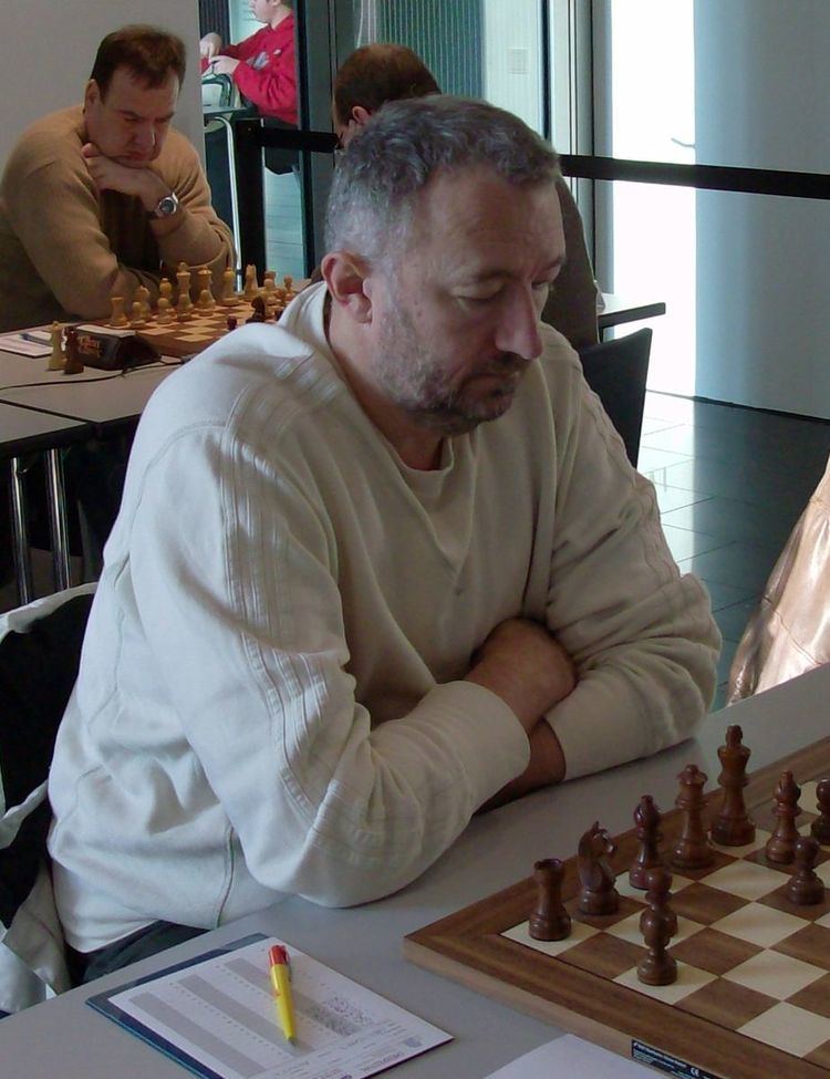 Petar Popovic (chess player)
