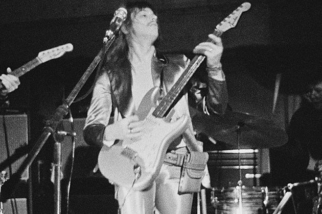 Pete Haycock Pete Haycock Founding Climax Blues Band Guitarist Dies at 62