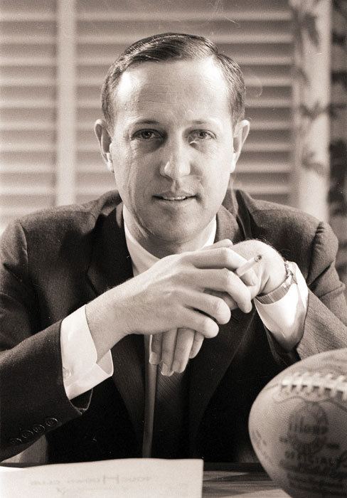 Pete Rozelle On This Day In Sports January 26 1960 Pete Rozelle named