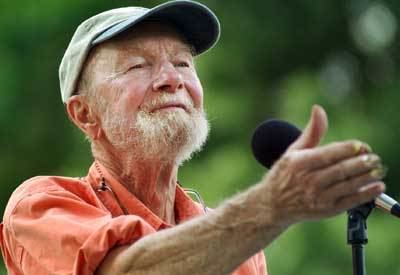 Pete Seeger Sing Out Mourns the Passing of Pete Seeger Sing Out