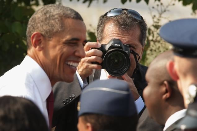 Pete Souza White House photographer snaps at critics NY Daily News
