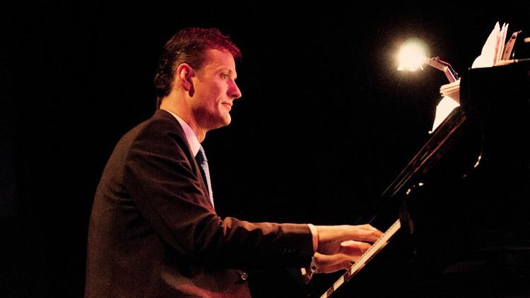 Peter Beets Den Haag FM Pianist Peter Beets genomineerd voor Edison