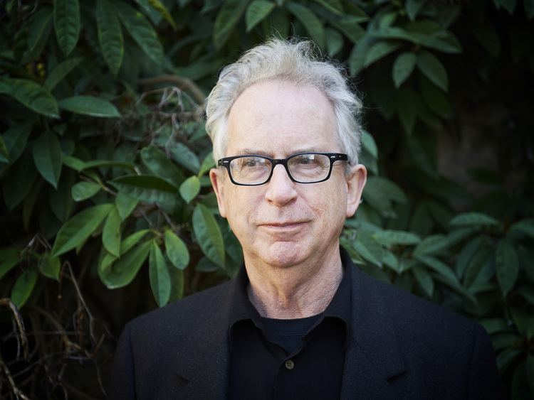 Peter Carey (novelist) Amnesia by Peter Carey book review Thriller with a viral twist