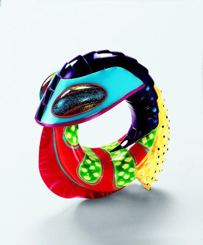 Peter Chang jewelry Artist Complete Biography With Photos Videos 