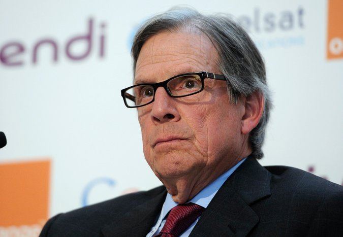 Peter Grauer Bloomberg Hints at Curb on Articles About China The New