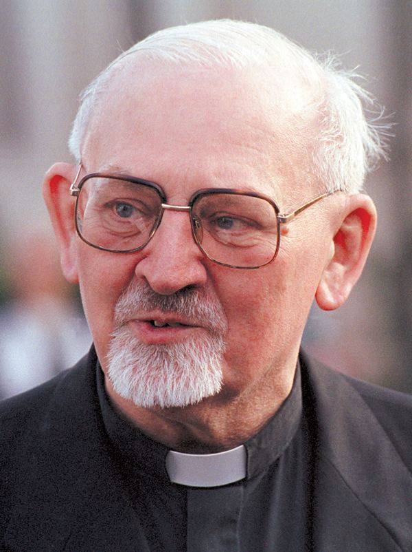 Peter Hans Kolvenbach Obituary Jesuit Father PeterHans Kolvenbach The Tablet