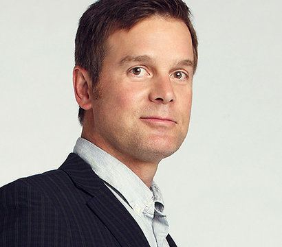 Peter Krause wwwnbccomsitesnbcunbcfilesfilesstylesnbcb