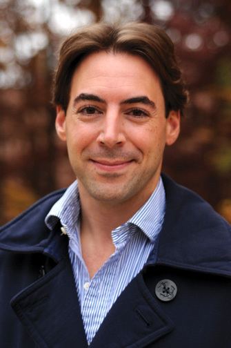 Peter Leeson Meet the 201112 Emerging Researcher Scholar Creator