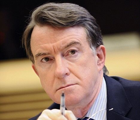 Peter Mandelson idailymailcoukipix20090117article1120674