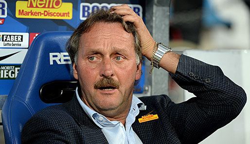 Peter Neururer Freitagsspiele der 2 Liga NeururerRevanche und Duell