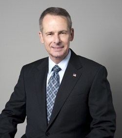 Peter Pace Military Scammer GEN PETER PACE RETIRED FraudsWatchcom