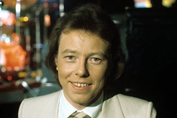 Peter Skellern Peter Skellern dies aged 69 after cancer battle London Evening