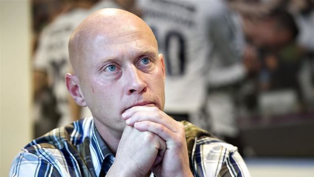 Peter Sørensen (footballer) Silkeborg fyrer og hyrer Peter Srensen ny trner Sport DR