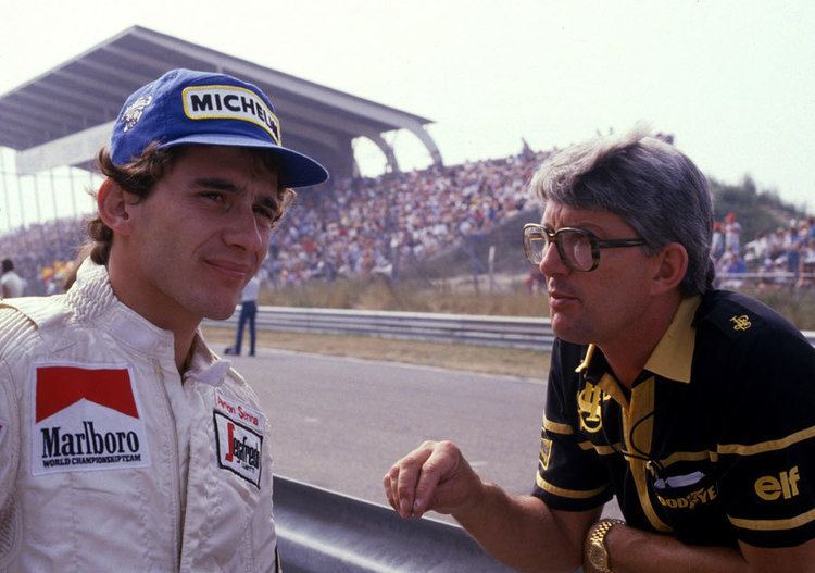 Peter Warr Ayrton Senna talks to Lotus team manager Peter Warr on the