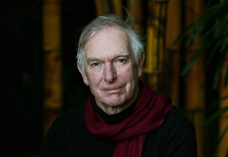 Peter Weir Peter Weir to lead Muhr Arab Features jury at DIFF
