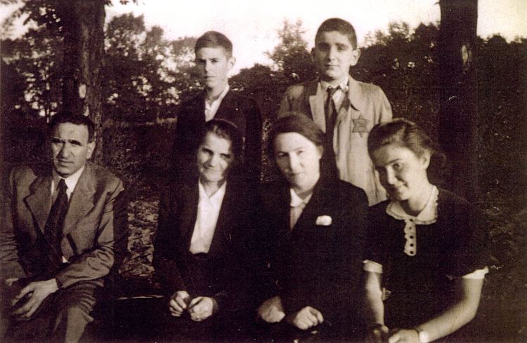 Petr Ginz Petr Ginz and relatives centropaorg